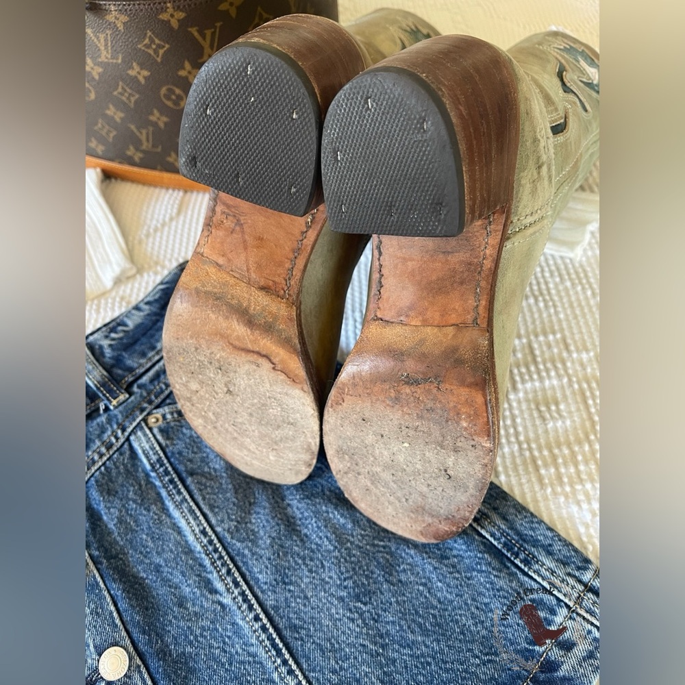 FRYE | Sabrina Flower Campus Boots - Picture 6 of 8
